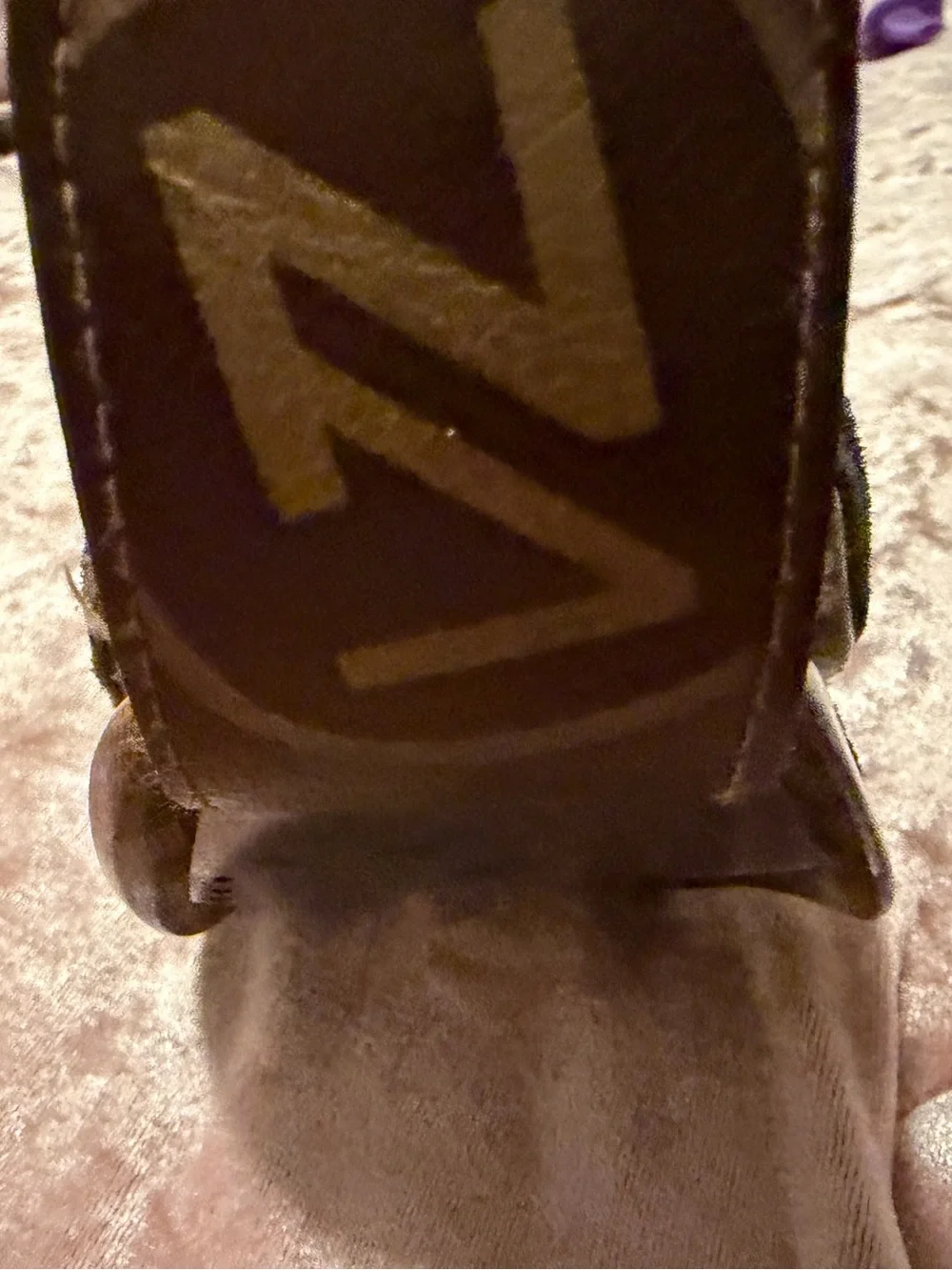 VonZipper Vintage checker-pattern model